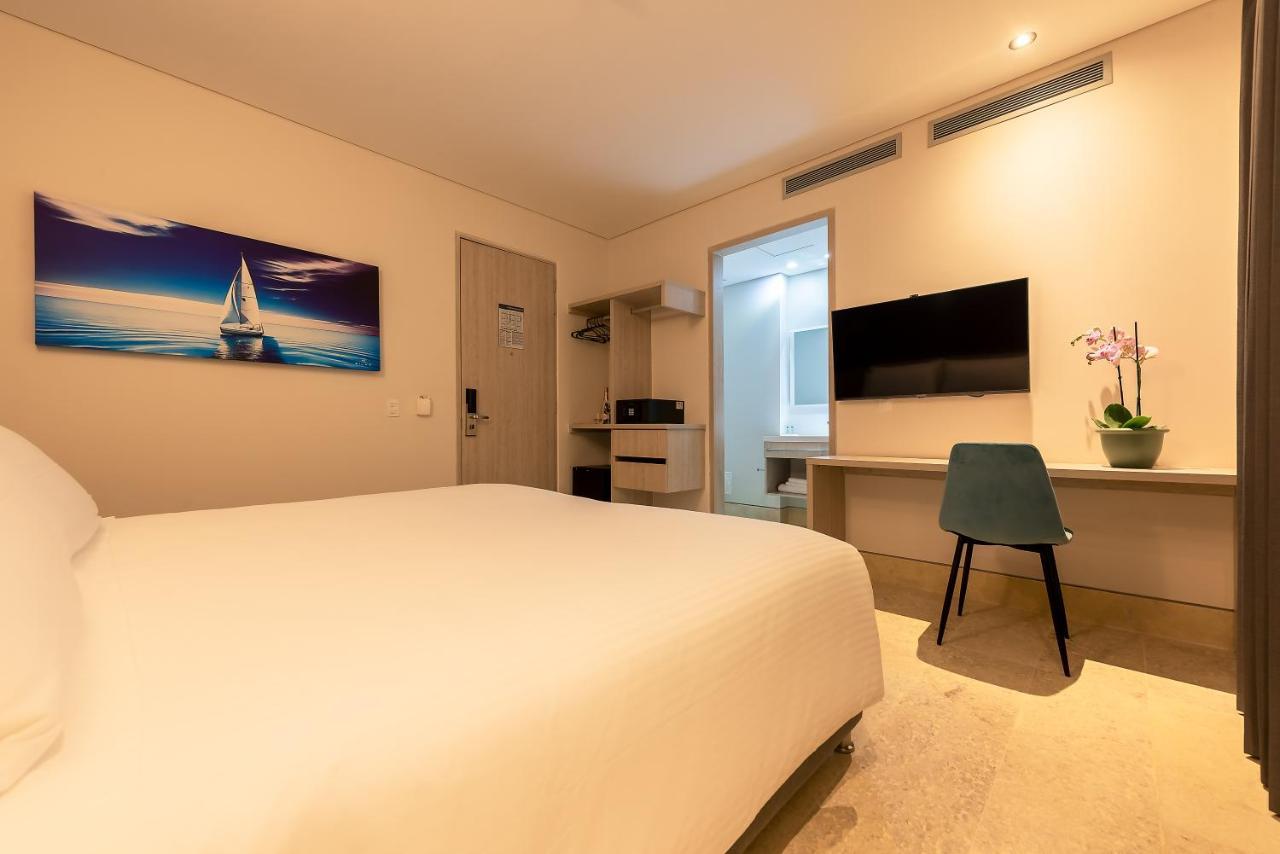 Hotel Rilux Cartagena Exteriör bild